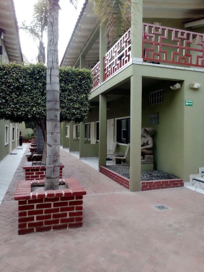 Hotel Azteca Inn Ensenada Dış mekan fotoğraf