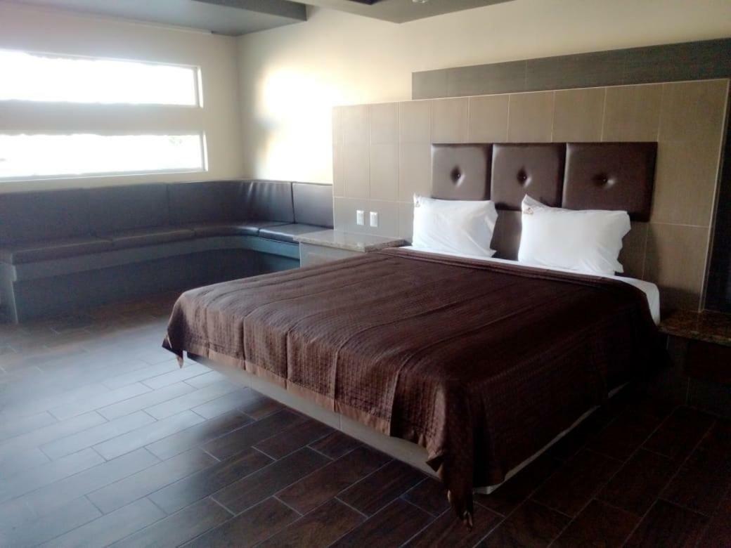 Hotel Azteca Inn Ensenada Dış mekan fotoğraf